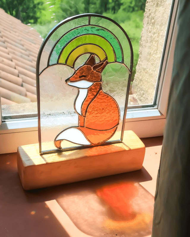 Basile le renard sous l’arc en ciel 