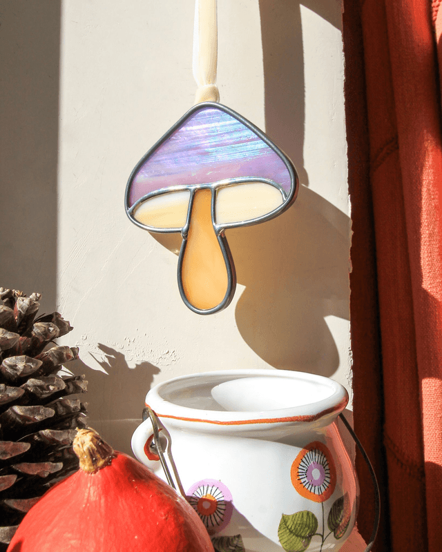 Le petit champignon lavande 